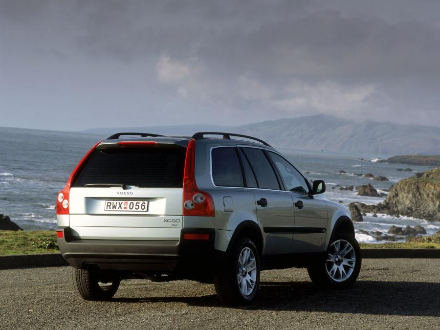  Volvo XC90 2002 года  (фото 30 из 34)